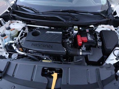 Certified 2023 Nissan Rogue SV image 26