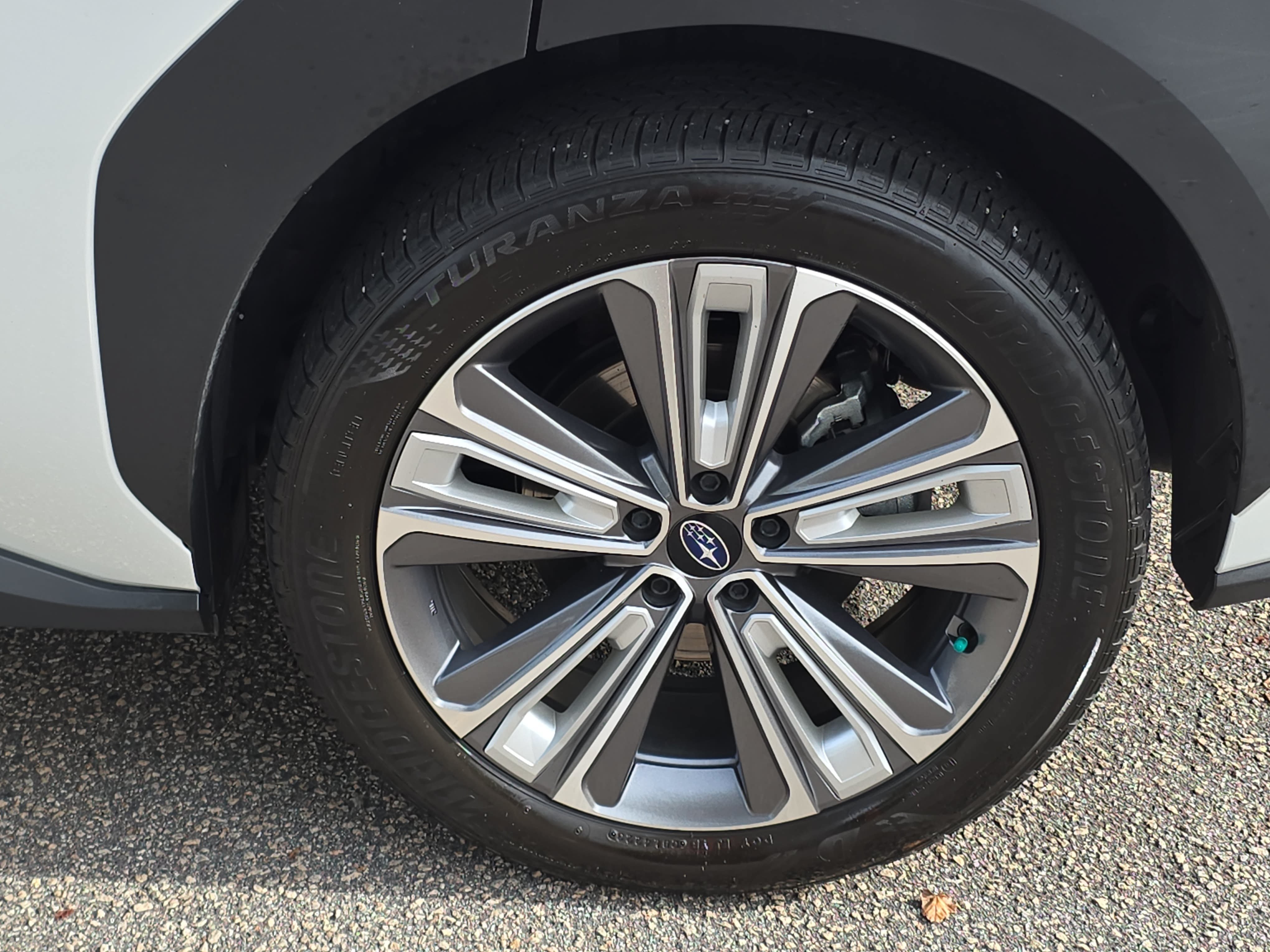 Used 2023 Subaru Solterra AWD image 32