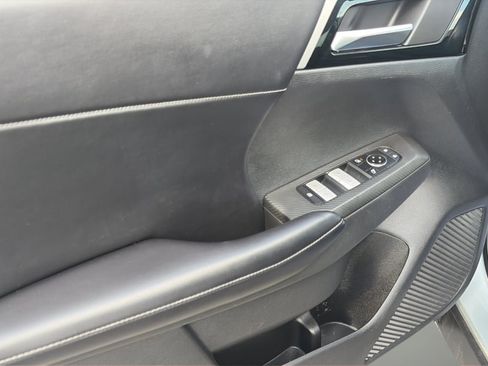Used 2022 Mitsubishi Outlander SE AWD/4WD image 15