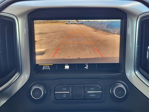 Used 2019 Chevrolet Silverado 1500 LT Trail Boss image 19