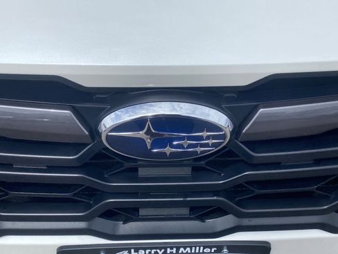 Certified 2025 Subaru Crosstrek 2.5i Limited w/ Crosstrek Mirror Package image 25