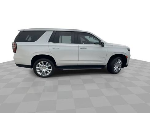 Certified 2024 Chevrolet Tahoe High Country w/ Advanced Technology Package AWD/4WD image 9
