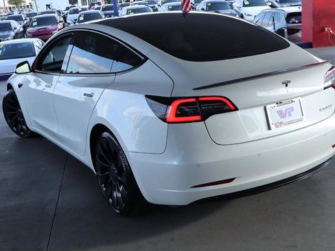 Used 2022 Tesla Model 3 Performance AWD/4WD image 7