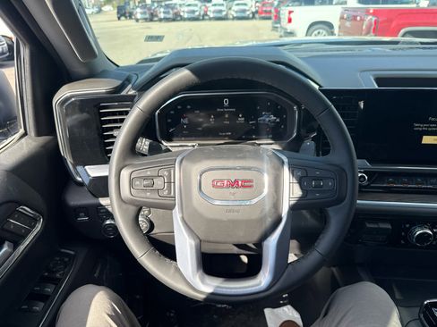 New 2026 GMC Sierra 1500 SLT AWD/4WD image 16