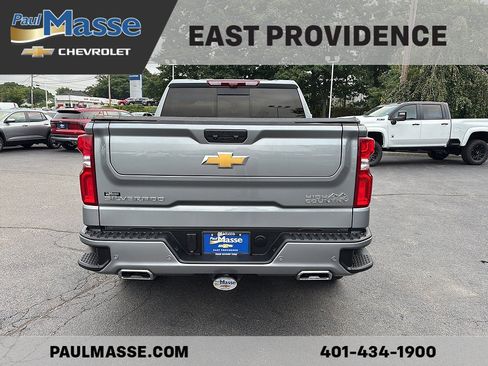 Certified 2025 Chevrolet Silverado 1500 High Country AWD/4WD image 6