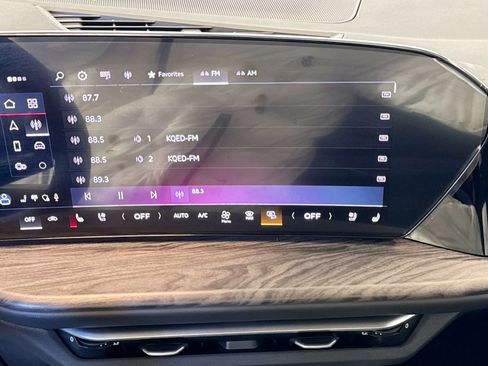 New 2025 Audi Q5 Prestige image 12