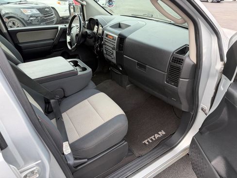 Used 2008 Nissan Titan PRO-4X image 30