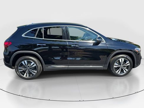 Certified 2025 Mercedes-Benz GLA 250 image 4