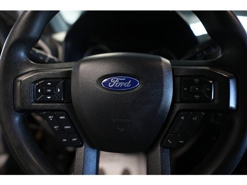 Used 2020 Ford F250 XL w/ STX Appearance Package AWD/4WD image 19
