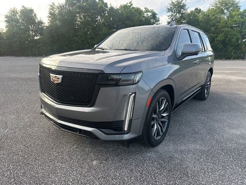 Used 2021 Cadillac Escalade Sport w/ Driver Assist Tech Package AWD/4WD image 3