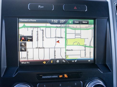 Used 2015 Ford F150 Lariat w/ Equipment Group 502A Luxury image 18