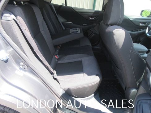 Used 2025 Subaru Outback Premium w/ Popular Package #1A AWD/4WD image 15