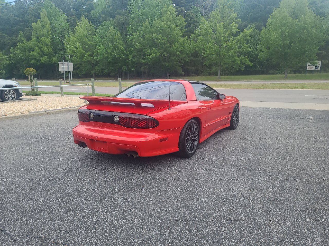 Used 1999 Pontiac Firebird Formula w/ Security Pkg RWD image 7