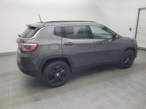 Used 2020 Jeep Compass Latitude AWD/4WD image 10