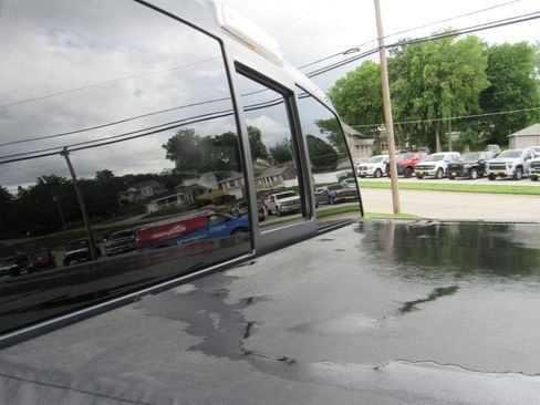 Used 2014 Ford F150 Lariat w/ Lariat Chrome Package AWD/4WD image 15