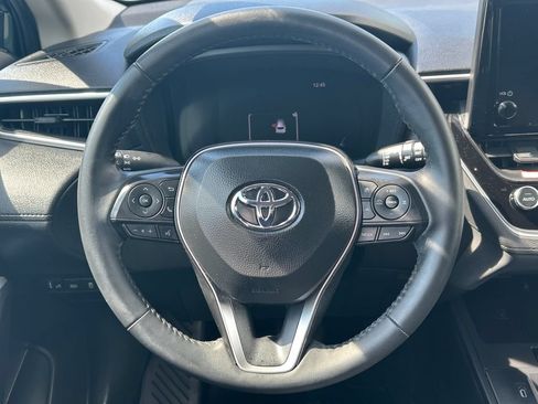 Used 2026 Toyota Corolla Cross LE AWD/4WD image 19