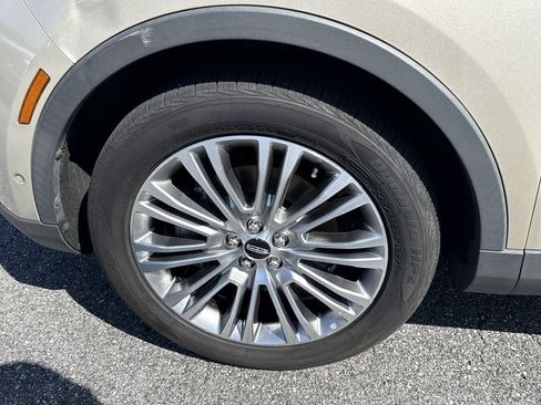 Used 2017 Lincoln MKX Reserve AWD/4WD image 11