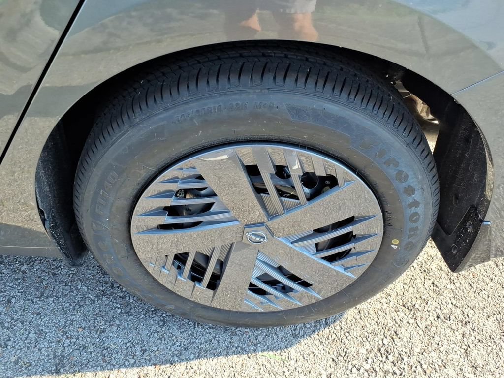 New 2027 Nissan Sentra S w/ Floor Mat Package FWD image 4