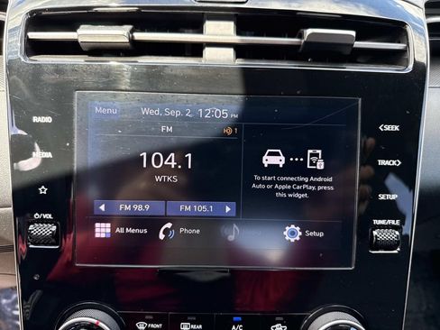 Used 2023 Hyundai Santa Cruz SE AWD/4WD image 27