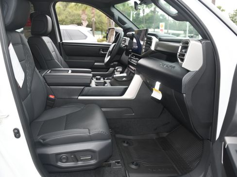 New 2025 Toyota Tundra SR5 image 11