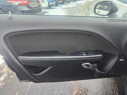 Used 2020 Dodge Challenger R/T Scat Pack w/ Dynamics Package image 16