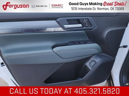 New 2026 GMC Terrain AT4 w/ Convenience Package III AWD/4WD image 13