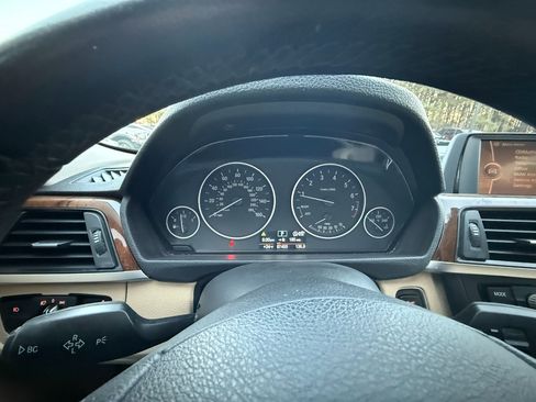 Used 2013 BMW 328i Sedan image 16