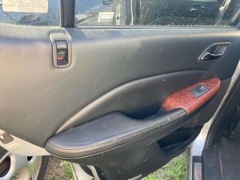 Used 2004 Acura MDX Touring image 12