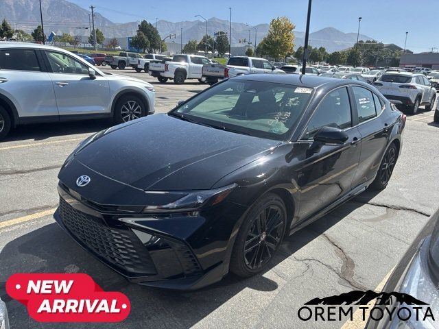 Used 2026 Toyota Camry SE FWD image 6