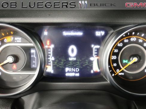 Used 2022 Jeep Wrangler Unlimited Sahara w/ LED Lighting Group image 28