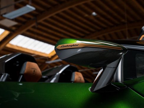 Used 2021 Lamborghini Sian Roadster image 60