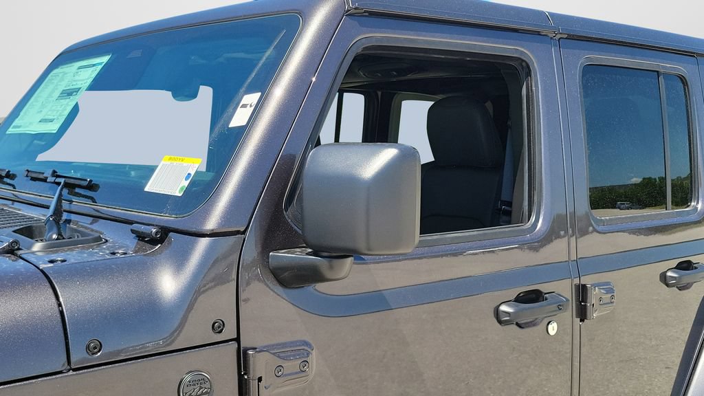 New 2026 Jeep Wrangler Unlimited Sahara AWD/4WD image 27