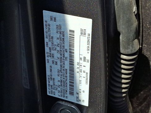 Certified 2022 Ford Escape SE w/ SE Sport Appearance Package image 27