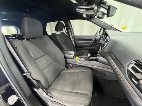 Used 2025 Dodge Durango GT w/ Blacktop Package image 12