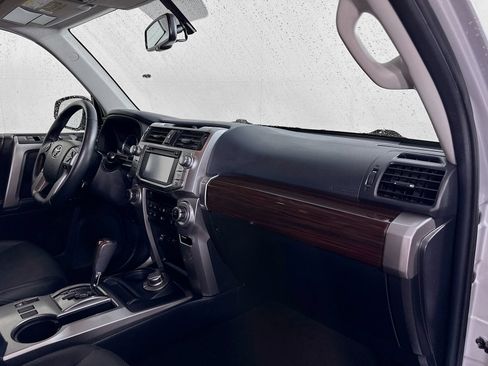 Used 2018 Toyota 4Runner Limited w/ Convenience Package AWD/4WD image 27