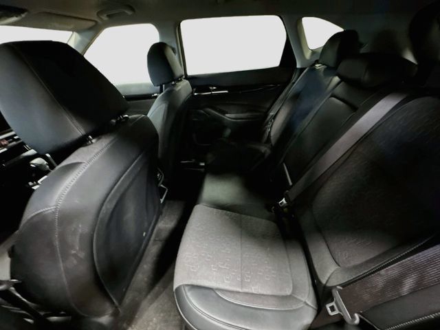 Used 2025 Kia Seltos S AWD/4WD image 25