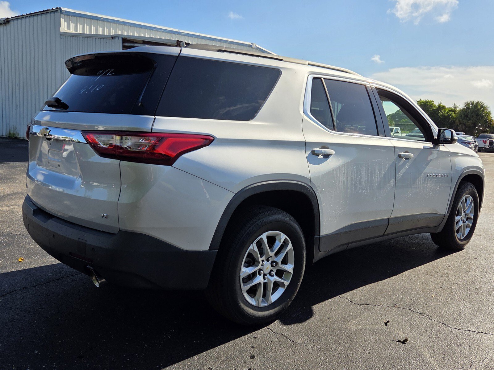Certified 2021 Chevrolet Traverse LT FWD image 5