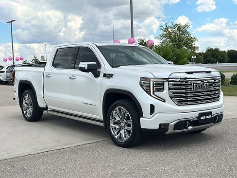 Used 2024 GMC Sierra 1500 Denali image 10