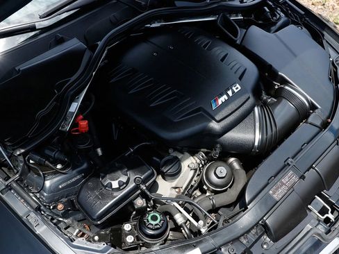 Used 2011 BMW M3 Sedan RWD image 47