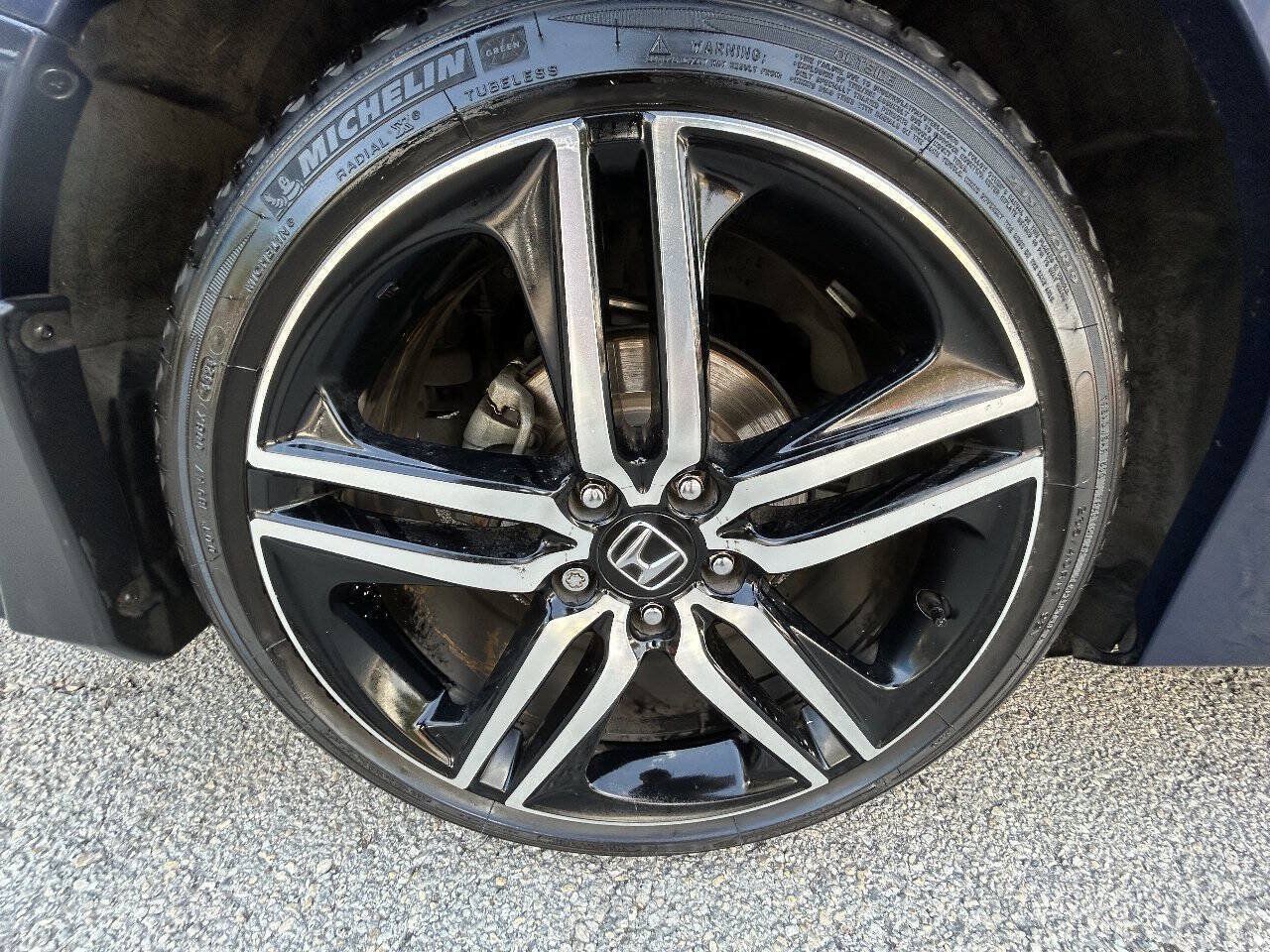 Used 2017 Honda Accord EX-L image 31