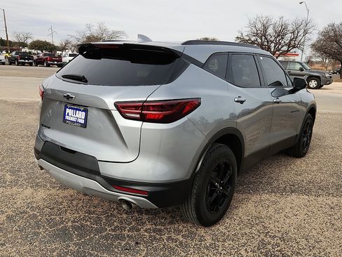 Used 2025 Chevrolet Blazer LT w/ Convenience Package image 3