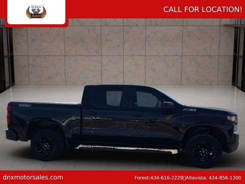 Used 2020 Chevrolet Silverado 1500 Custom Trail Boss w/ Custom Convenience Package image 4