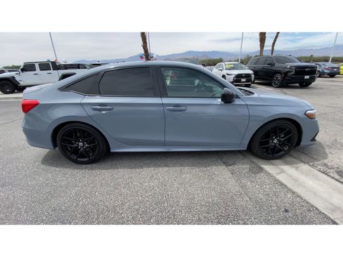 Used 2024 Honda Civic Sport image 9