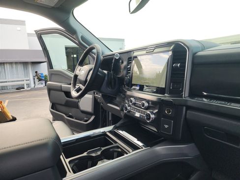 New 2025 Ford F350 Lariat w/ Lariat Ultimate Package image 25