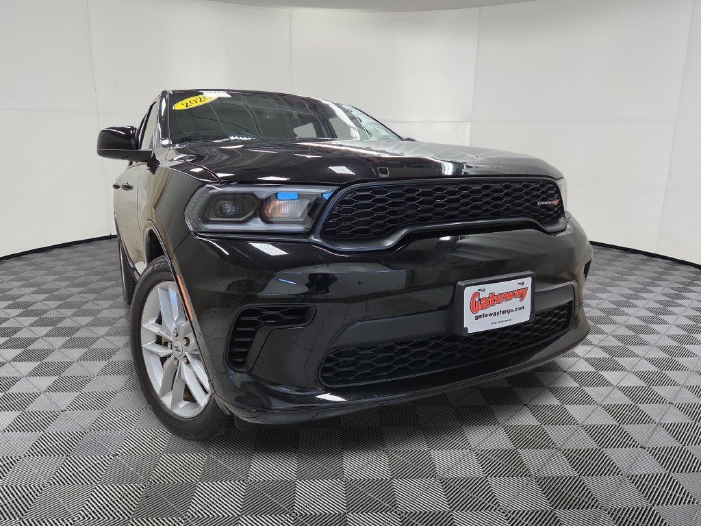 Used 2026 Dodge Durango GT AWD/4WD image 2