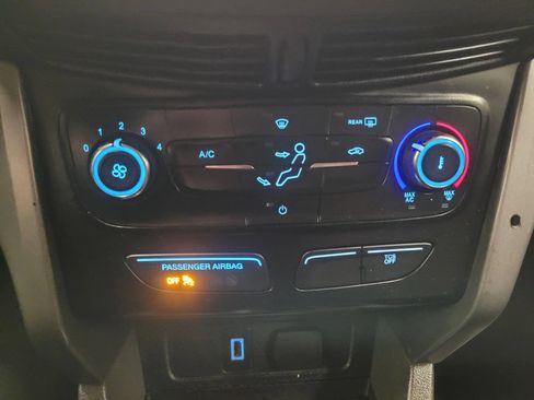 Used 2017 Ford Escape S FWD image 33