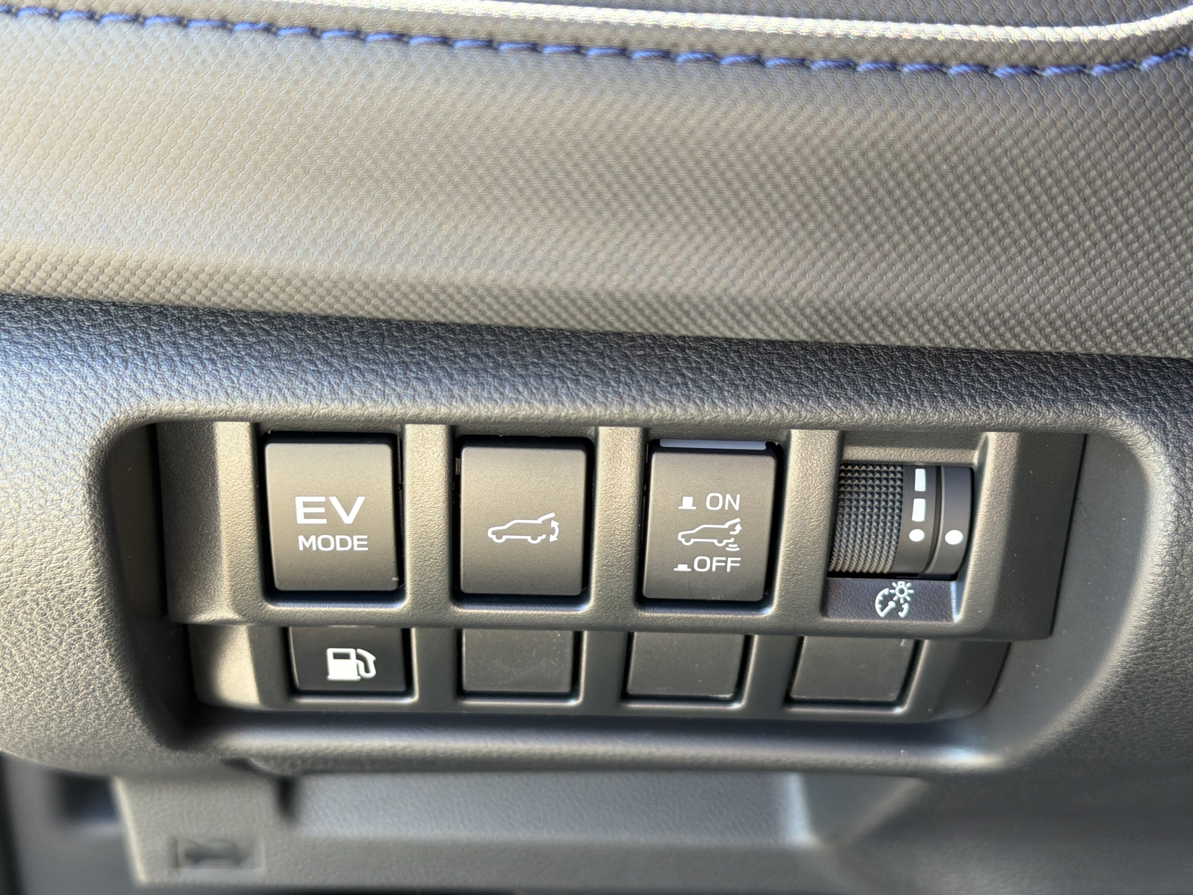 New 2026 Subaru Forester Touring AWD/4WD image 37