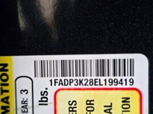 Used 2014 Ford Focus SE FWD image 24