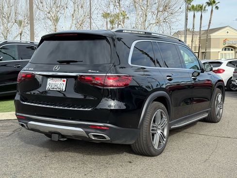 Certified 2026 Mercedes-Benz GLS 450 4MATIC image 9