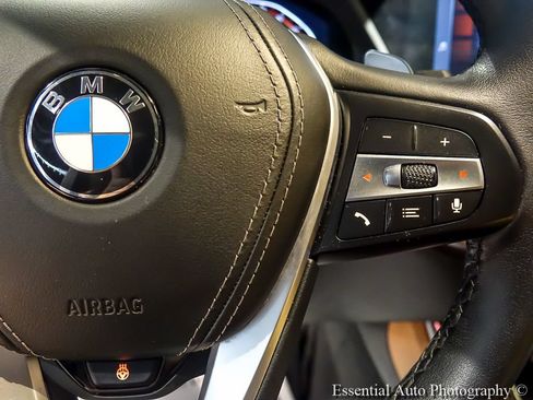 Used 2022 BMW X5 xDrive40i w/ Premium Package AWD/4WD image 19